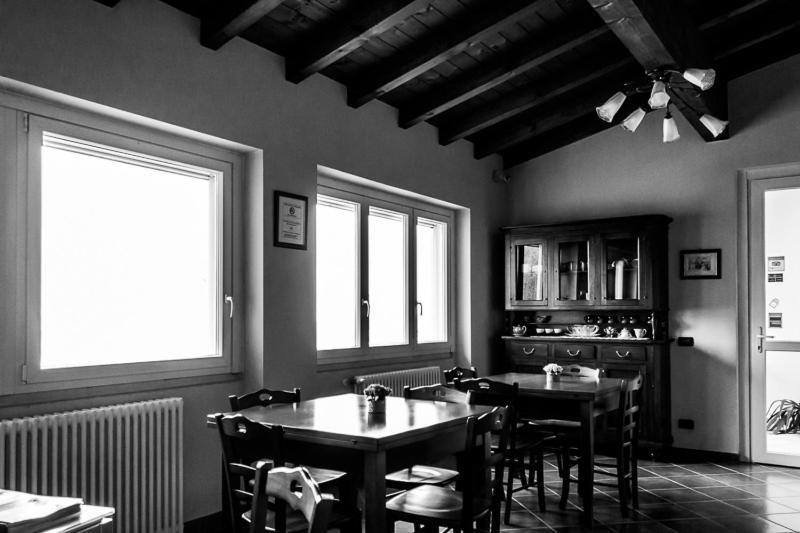La Vecchia Cantina Stradella Exterior photo